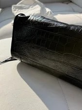 Balenciaga -Embossed Lamb City in 3