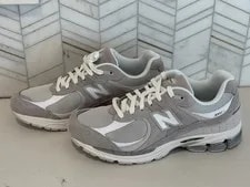 New Balance 2002R / Size 11 U2002RK 4