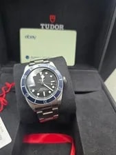 Tudor Black Bay Heritage Blue Bezel M79230 Automatic Chronometer 200m Divers 3