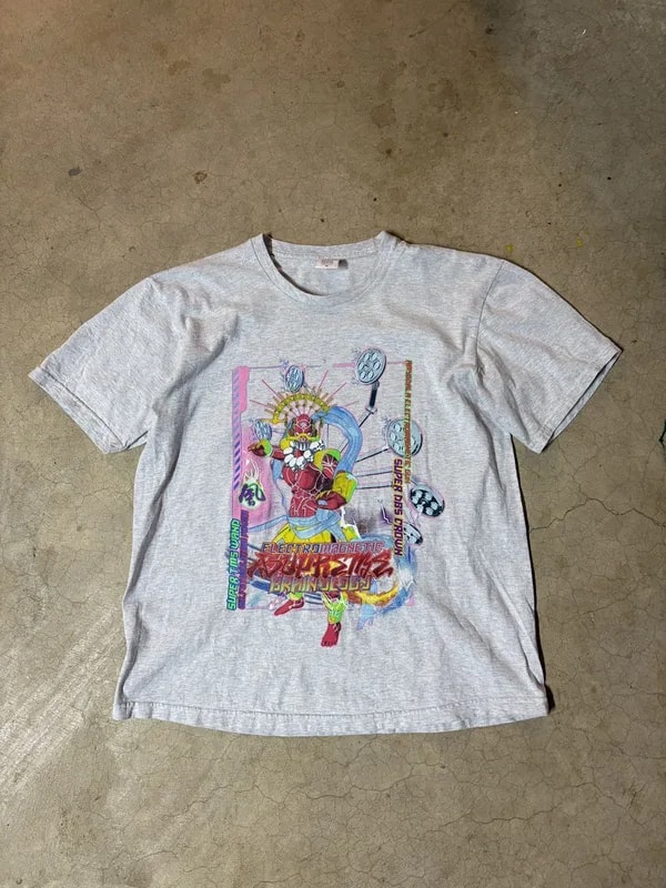 Supreme — Supreme Electromagnetic Tee T-shirt — streetwear — resale