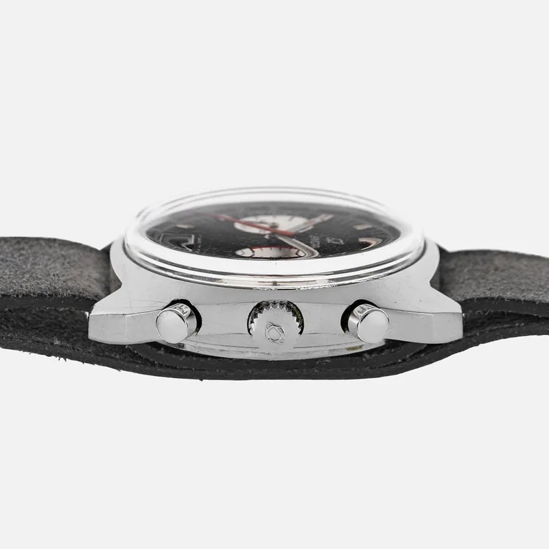 1960s Enicar 'Big Eye' Chronograph Ref. 232-01-01 3