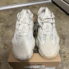 Yeezy 500 Mismatched Sizes 8.5 and 8 2