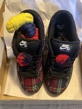 Nike SB Dunk Low Nardwuar US Size 9.5 II1493-600 2