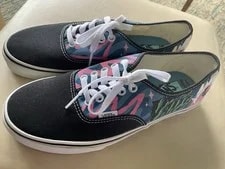 Limited Edition Release Vans 2022 Triple Crown of Surfing Sz. M 8 W 2