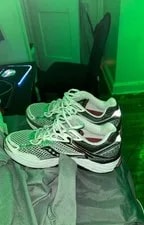 Selling These Saucony Running Sneaks , in Good Quality 4