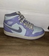 Jordan Air 1 Mid Basketball / Lace Up Mid Top 3