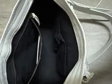 [Same-day Shipping] Balenciaga City 4