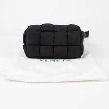 Bottega Veneta — Bottega Veneta Padded Tech Cassette Belt Crossbody 679763 152927270 — Handbag — resale