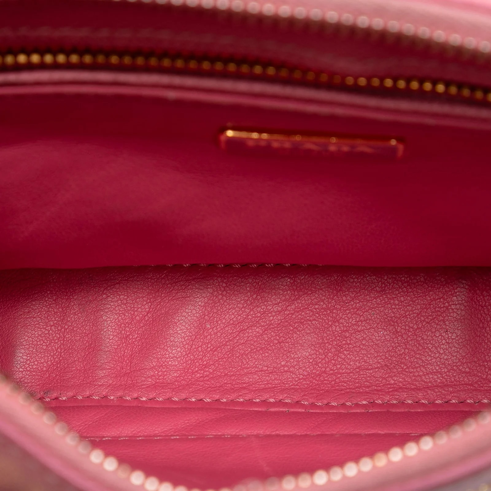 Lux Front Pocket Crossbody 4