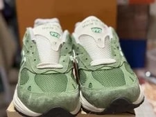 Teddy Santis X New Balance 993 Chive U993GW ’S Size 8 New 3