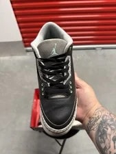 Air Jordan 3 Glow 3