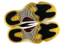 Size 8M/9.5W - Jordan 11 Retro 72-10 378037-002 3