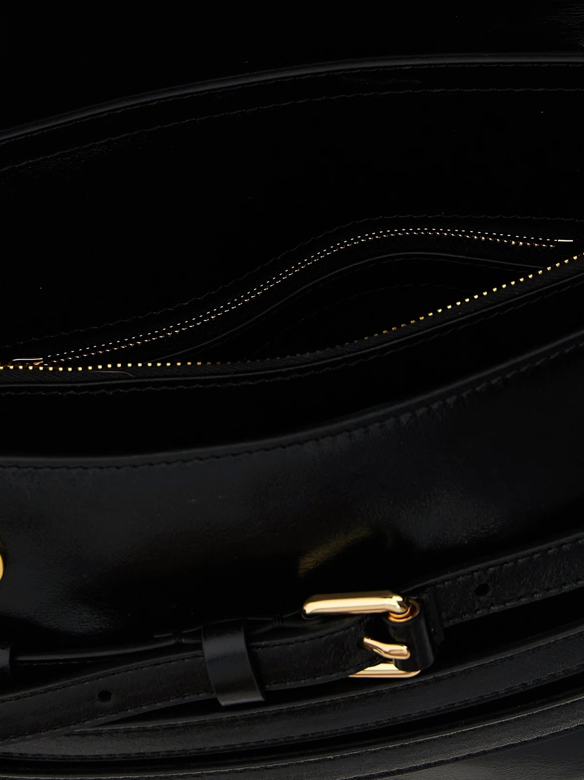 Moschino Crossbody 4