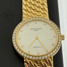 Patek Philippe Calatrava 3993/17 Gold With Diamonds, Automatic 3