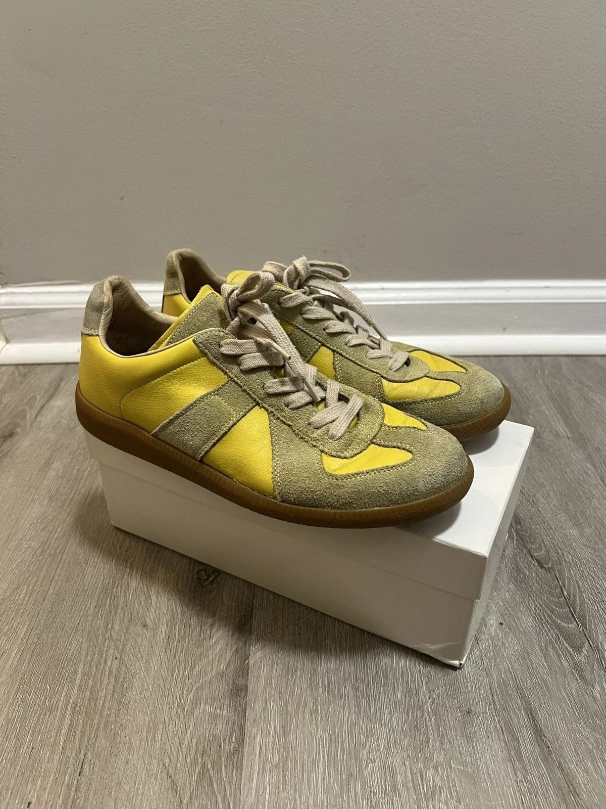 Maison Margiela — Maison Margiela GAT Replica Size 7 — Sneaker — resale