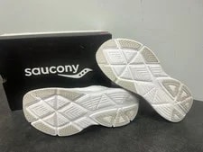 Size 9.5 2E -Saucony Guide Metro Limited Edition Wide S21017-121 4