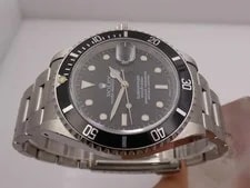 Rolex — Rolex Submariner Date 16610 Swiss Papers Year 1995 Automatic Steel — Watch — resale