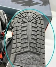 Jordan DN4336-001 Moderate Wear Or Visible Flaws 2