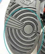 Jordan DN4336-001 Moderate Wear Or Visible Flaws 4