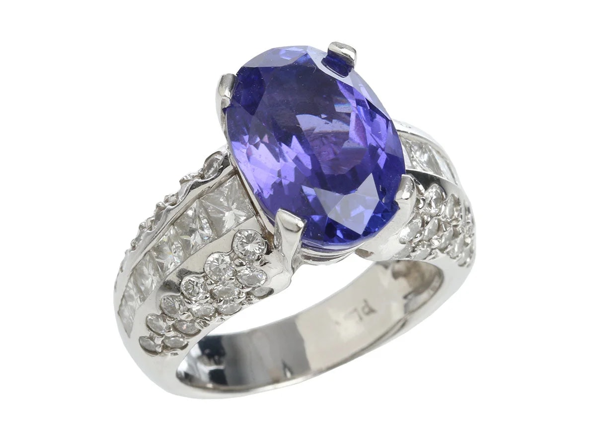 Contemporary Jewelry — 7.23-Carat — Jewelry — resale