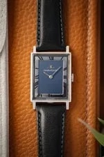 Jaeger-LeCoultre Rectangular, Ref. 9009 42, Hand-wound Cal. JLC 818/2, Blue Dial 2