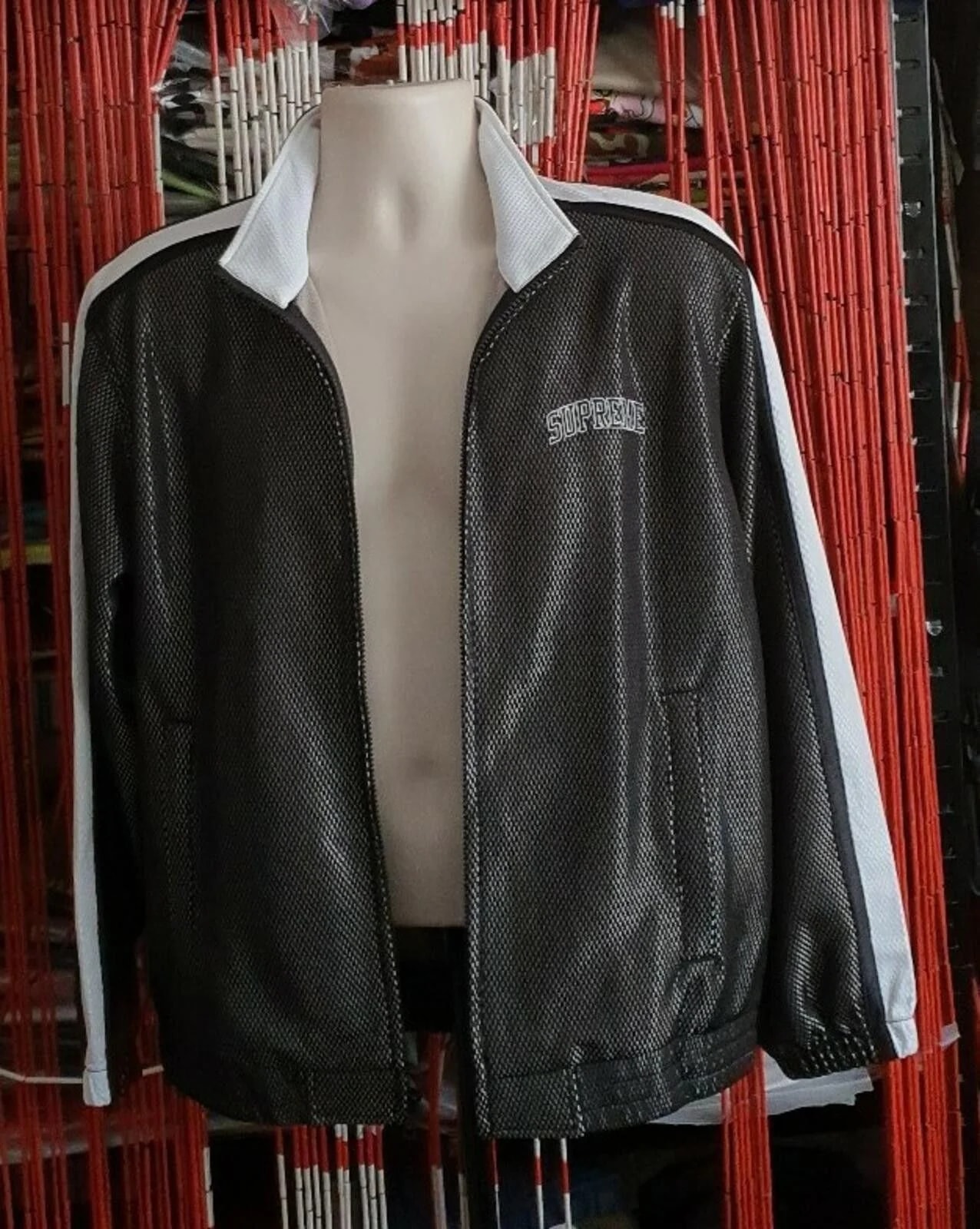 Supreme — Supreme Bonded Track Jacket Size S Small New — streetwear — resale