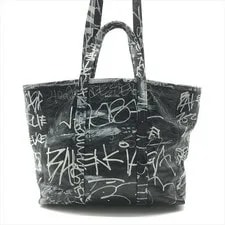 Balenciaga — Excellent Condition Balenciaga Babels Graffiti Medium Blac — Handbag — resale