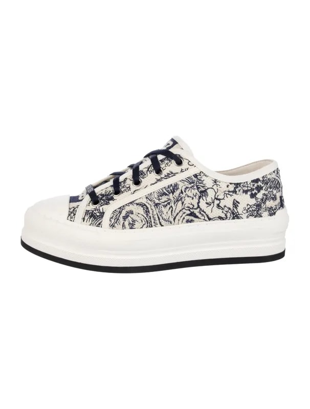 Walk'n' Sneakers 4