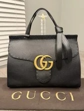 Gucci — Gucci GG Marmont Medium Top Handle – — Handbag — resale