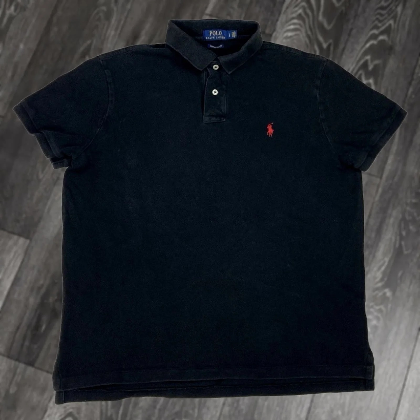 Polo Ralph Lauren — Polo Ralph Lauren Polo Shirt Large Short Sleeve Classic Logo Embroidered — streetwear — resale