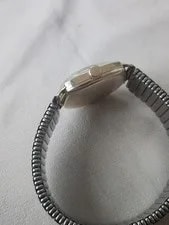 Tudor Hand Winding 9k Solig Gold Case , Bracelet ,Very Good Time Keeping 2