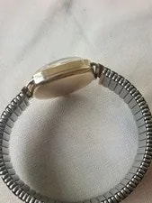 Tudor Hand Winding 9k Solig Gold Case , Bracelet ,Very Good Time Keeping 3