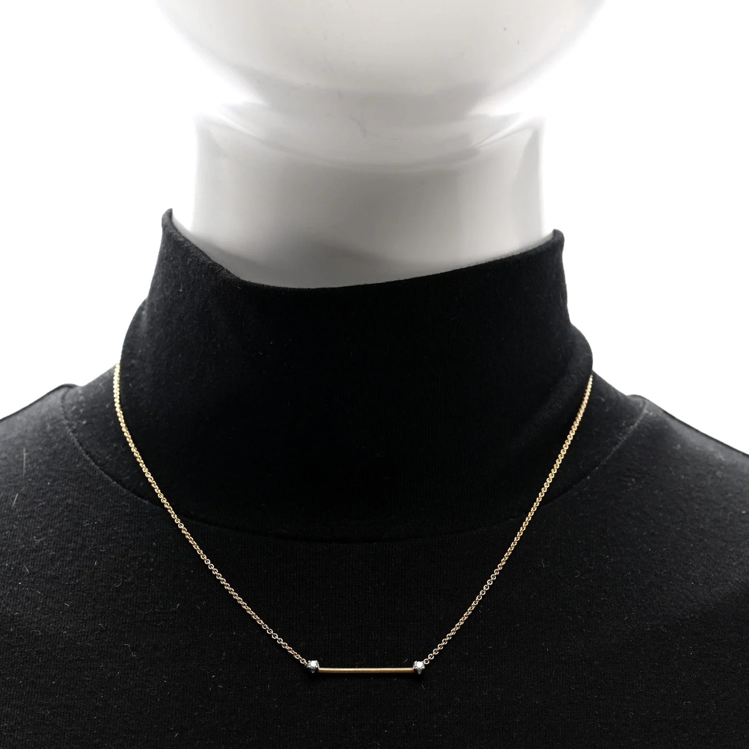 18K White Gold Bi49 Bar Station Nekclace 2