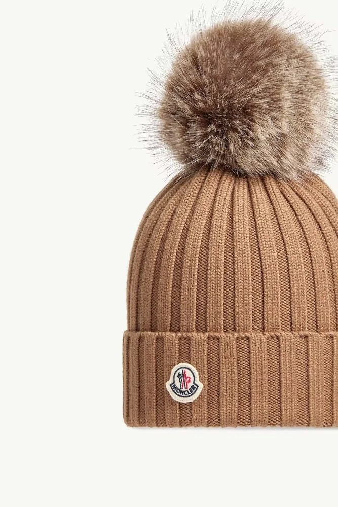 Moncler L20933b00039a9327238 -Blend With Pompom Beanie — Beanies 2