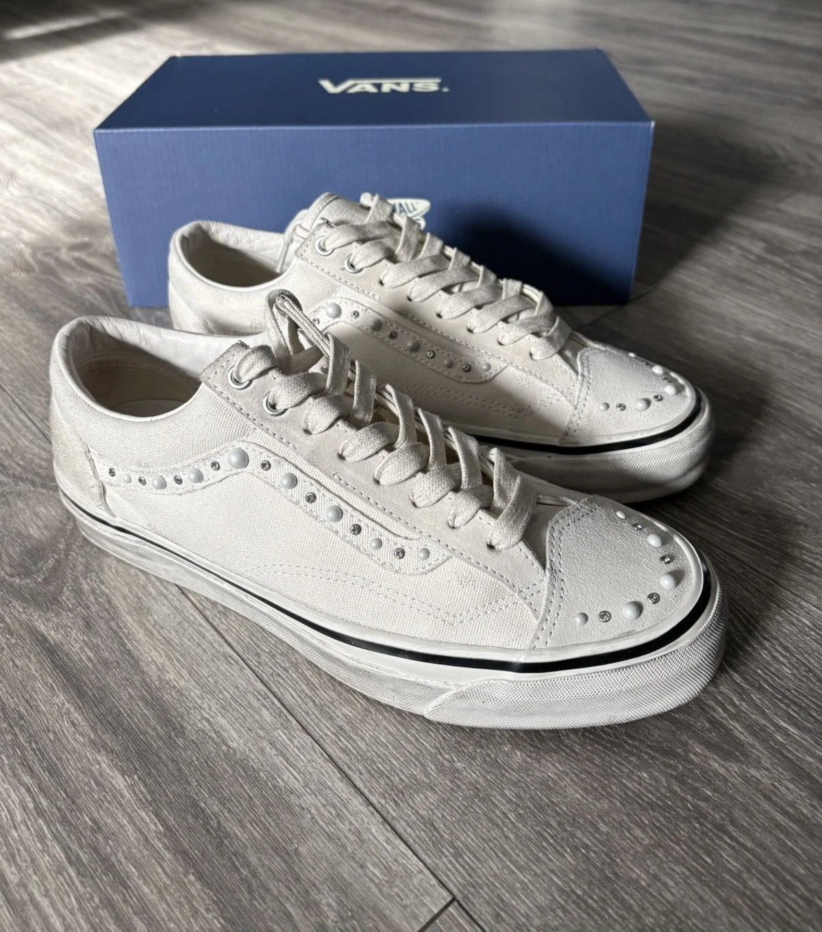 VANS — Vans Pearlized Marshmallow — Sneaker — resale