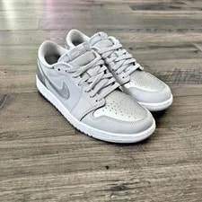 Air Jordan 1 Retro OG Low Metallic 2