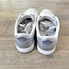 Air Jordan 1 Retro OG Low Metallic 4