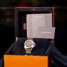 Panerai Luminor Submersible Verde Box & Papers Green PAM01055 2