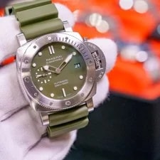 Panerai Luminor Submersible Verde Box & Papers Green PAM01055 3