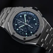 Audemars Piguet Royal Oak Offshore "Beast" Full Set B&P - 26237ST.OO.1000ST.01 3