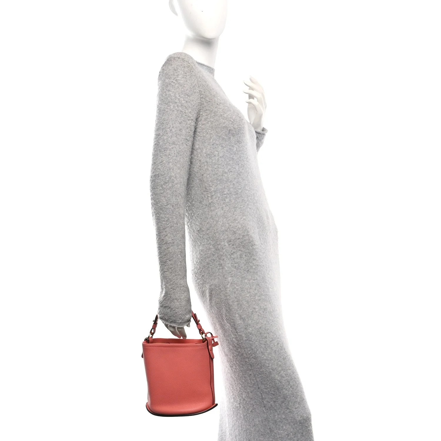 Taurillon Mini Pin Daily Surpique Bucket 2