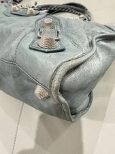 Balenciaga / Work (Large City ) 3