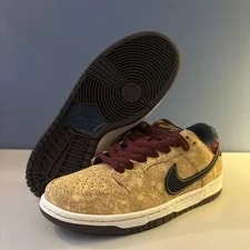 Nike SB — Nike Sb Dunk Low Pro ‘City of Cinema’ (FZ1278-200) Size 4.5M No Box/Extra Laces! — Sneaker — resale