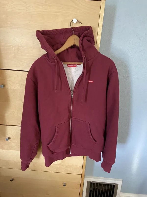 Supreme — Supreme Thermal Lined Small Logo Heavyweight Hoodie — streetwear — resale