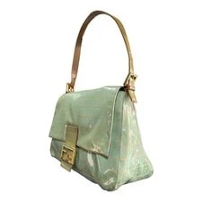 Fendi Mamma Baguette Light From Jp 3
