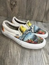 Vans Limited Edition 2019 Triple Crown of Surfing Tropical Wave Slip on 2