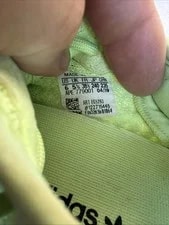 Yeezy Boost 350 v2 Glow ’s Shoes Size 6 No Box 4