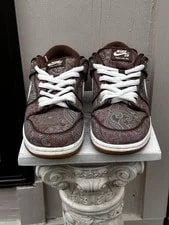 Size 7.5M/9W Nike SB Dunk Low Pro Paisley Cacao 2