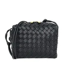Bottega Veneta — Bottega Veneta Loop Camera 723548 V1G11 Bla — Handbag — resale