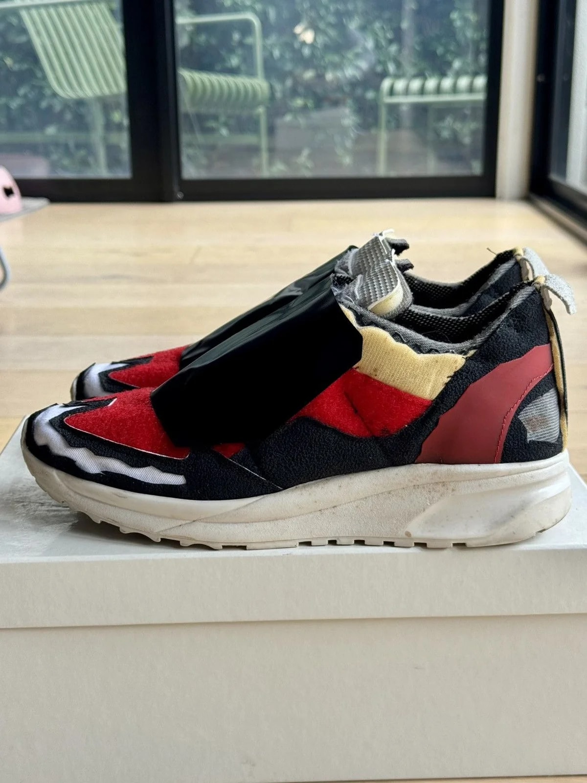 Maison Margiela — Maison Margiela Deconstructed — Sneaker — resale